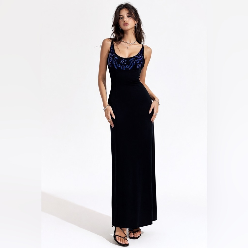 Vintage black velvet maxi empire waist dress size 3/4 90s Y2K goth Whimsigoth